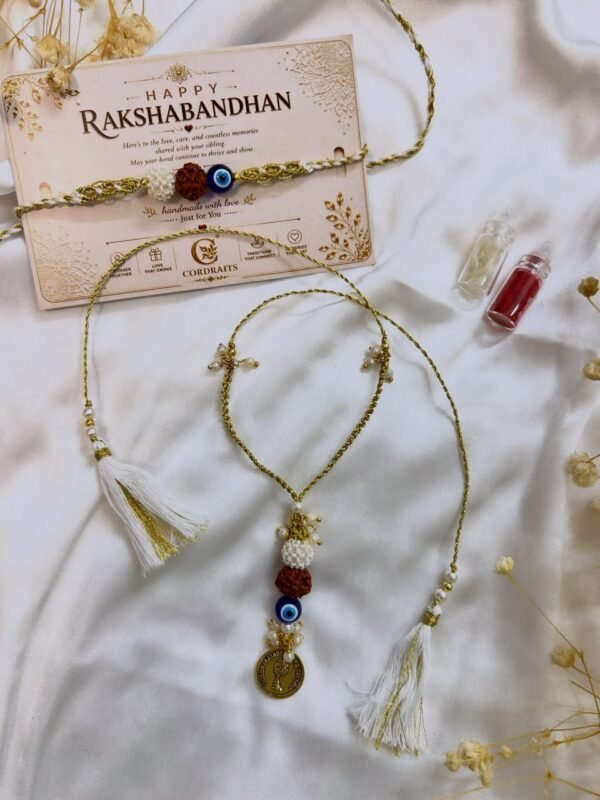 rudraksha-rakhi-3.jpeg